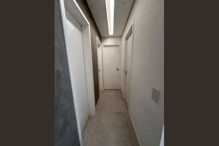 Apartamento à venda com 111m², 3 quartos e 2 vagas Apartamento à venda com 111m², 3 quartos e 2 vagasCorredor