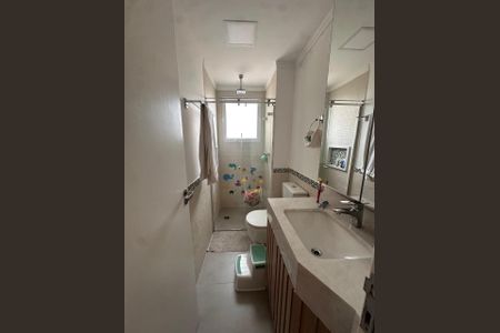 Apartamento à venda com 111m², 3 quartos e 2 vagas Apartamento à venda com 111m², 3 quartos e 2 vagasBanheiro