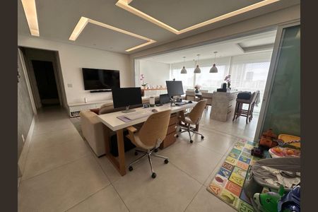 Apartamento à venda com 111m², 3 quartos e 2 vagas Apartamento à venda com 111m², 3 quartos e 2 vagasSala