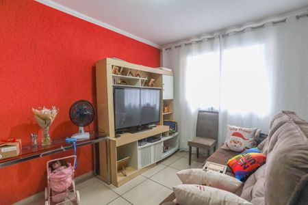 Sala  de casa à venda com 7 quartos, 192m² em Casa Grande, Diadema