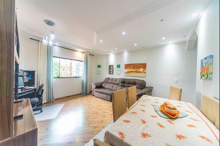 Sala de casa à venda com 3 quartos, 289m² em Vila Progresso, Santo André