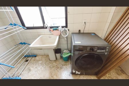 Apartamento à venda com 128m², 4 quartos e 2 vagasÁrea de Serviço