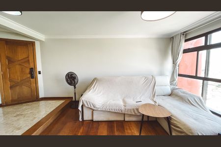 Apartamento à venda com 128m², 4 quartos e 2 vagasSala