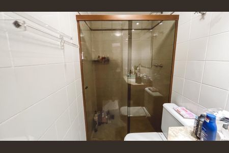 Apartamento à venda com 128m², 4 quartos e 2 vagasBanheiro