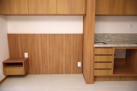 Studio de kitnet/studio para alugar com 1 quarto, 25m² em Caminho das Árvores, Salvador