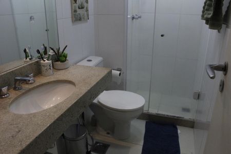 Apartamento para alugar com 118m², 2 quartos e 2 vagasBanheiro da Suíte