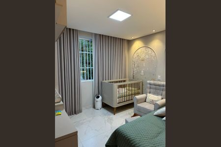 Casa à venda com 230m², 4 quartos e 2 vagasQuarto 