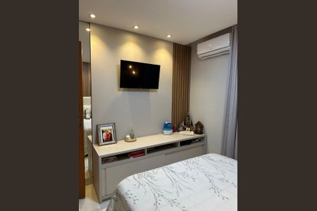 Casa à venda com 230m², 4 quartos e 2 vagasQuarto 