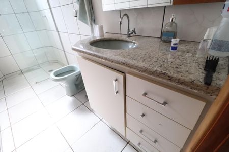 Casa para alugar com 370m², 5 quartos e 3 vagasBanheiro Social