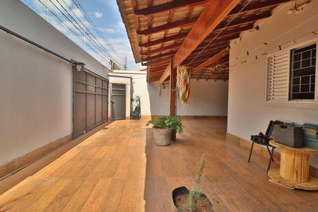 Casa para alugar com 370m², 5 quartos e 3 vagasVaranda da Sala