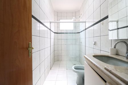 Casa para alugar com 370m², 5 quartos e 3 vagasBanheiro do Quarto 1