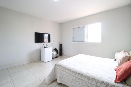 Casa para alugar com 370m², 5 quartos e 3 vagasQuarto 4 - Suíte