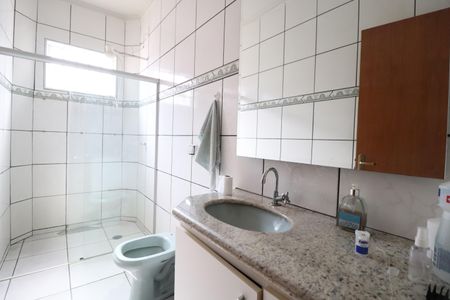 Casa para alugar com 370m², 5 quartos e 3 vagasBanheiro Social