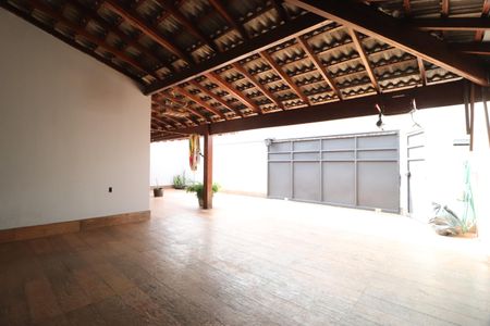 Casa para alugar com 370m², 5 quartos e 3 vagasVaranda da Sala