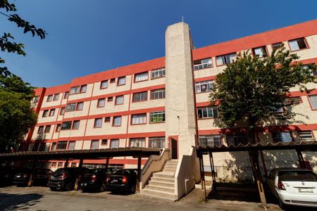 Apartamento à venda com 67m², 2 quartos e 1 vaga Apartamento à venda com 67m², 2 quartos e 1 vagaFachada do bloco