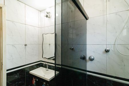 Apartamento à venda com 67m², 2 quartos e 1 vaga Apartamento à venda com 67m², 2 quartos e 1 vagaBanheiro