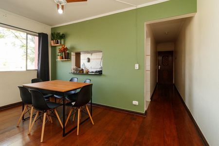 Apartamento à venda com 67m², 2 quartos e 1 vaga Apartamento à venda com 67m², 2 quartos e 1 vagaSala