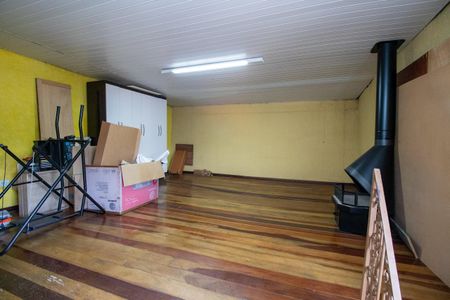 Casa à venda com 300m², 3 quartos e 2 vagasSótão