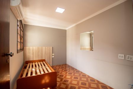 Casa à venda com 300m², 3 quartos e 2 vagasQuarto 2