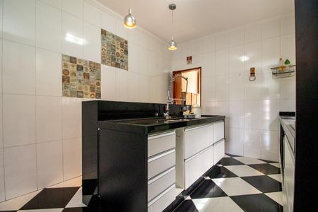 Casa à venda com 300m², 3 quartos e 2 vagasCozinha