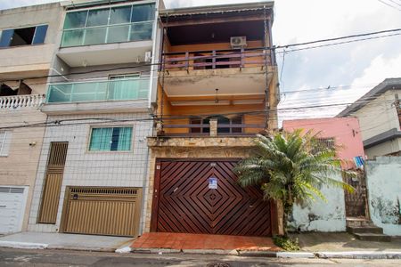 Casa à venda com 300m², 3 quartos e 2 vagasFachada