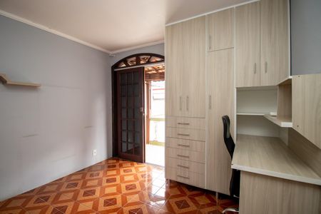 Casa à venda com 300m², 3 quartos e 2 vagasQuarto 1