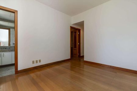 Quarto de apartamento à venda com 4 quartos, 147m² em Luxemburgo, Belo Horizonte