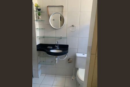 Casa para alugar com 55m², 1 quarto e sem vaga