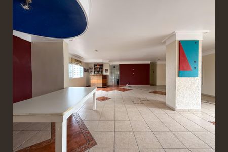 Apartamento para alugar com 9328m², 2 quartos e 1 vagaÁrea comum - Salão de festas