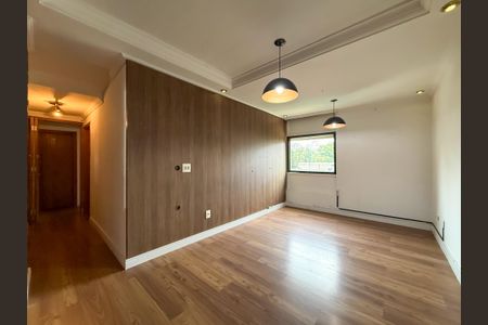 Sala de apartamento para alugar com 2 quartos, 9328m² em Aclimação, São Paulo