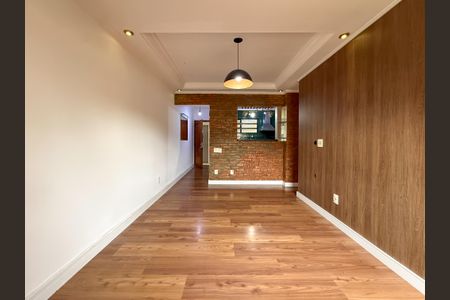 Apartamento para alugar com 9328m², 2 quartos e 1 vagaSala