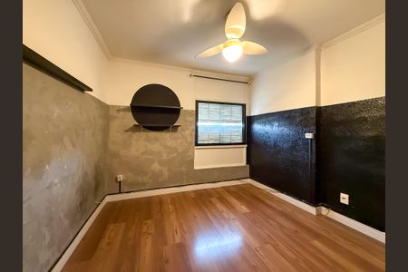 Quarto 1 de apartamento para alugar com 2 quartos, 9328m² em Aclimação, São Paulo