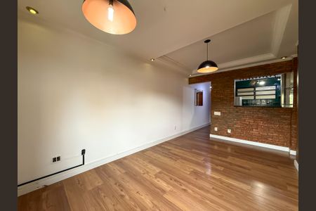 Sala de apartamento para alugar com 2 quartos, 9328m² em Aclimação, São Paulo