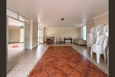 Apartamento para alugar com 9328m², 2 quartos e 1 vagaÁrea comum - Salão de festas