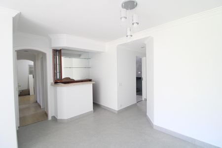 Apartamento à venda com 74m², 3 quartos e 1 vagaSala