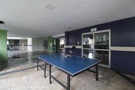 Apartamento à venda com 73m², 2 quartos e 1 vagaÁrea comum