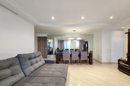 Apartamento à venda com 94m², 2 quartos e 2 vagasSala