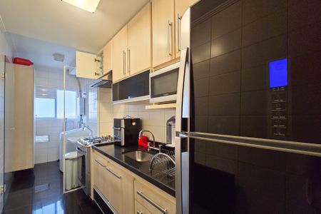 Apartamento à venda com 94m², 2 quartos e 2 vagasCozinha