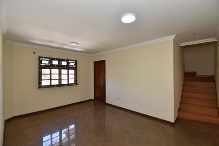 Sala de casa para alugar com 3 quartos, 150m² em Vista Alegre, Curitiba