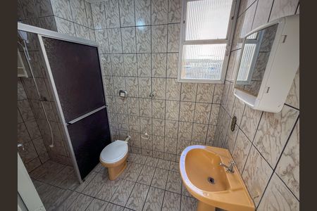 Banheiro de apartamento para alugar com 2 quartos, 65m² em Capoeiras, Florianópolis