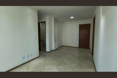 Sala de apartamento para alugar com 2 quartos, 90m² em Recreio dos Bandeirantes, Rio de Janeiro
