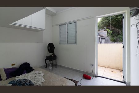 Casa de condomínio à venda com 85m², 2 quartos e 1 vagaQuarto