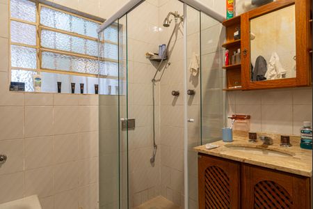 Casa à venda com 140m², 3 quartos e 2 vagasBanheiro 2