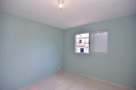 Quarto 1 de casa para alugar com 2 quartos, 97m² em Jardim Kuabara, Taboão da Serra