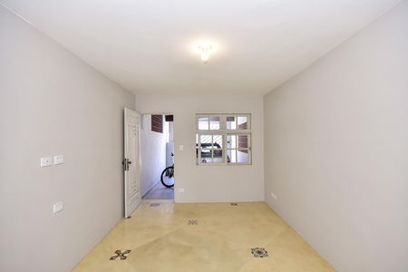 Sala de casa para alugar com 2 quartos, 97m² em Jardim Kuabara, Taboão da Serra