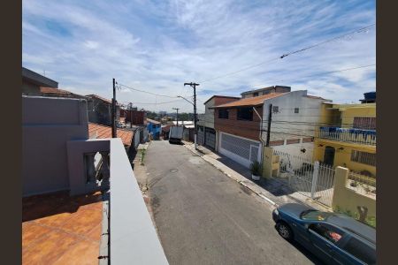 Casa à venda com 151m², 2 quartos e 2 vagas Casa à venda com 151m², 2 quartos e 2 vagasVista