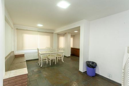 Apartamento à venda com 65m², 2 quartos e 1 vagaÁrea comum - Salão de festas