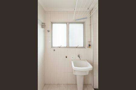 Apartamento à venda com 65m², 2 quartos e 1 vagaÁrea de Serviço