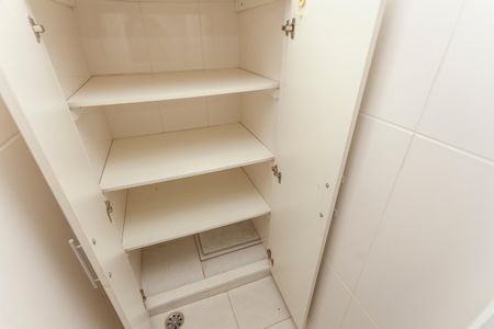Apartamento à venda com 65m², 2 quartos e 1 vagaQuarto de Serviço