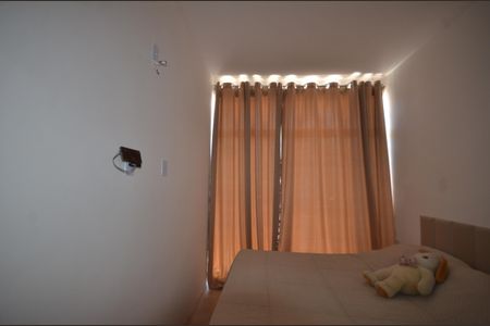 Quarto1 de casa para alugar com 2 quartos, 50m² em Vila Militar, Rio de Janeiro